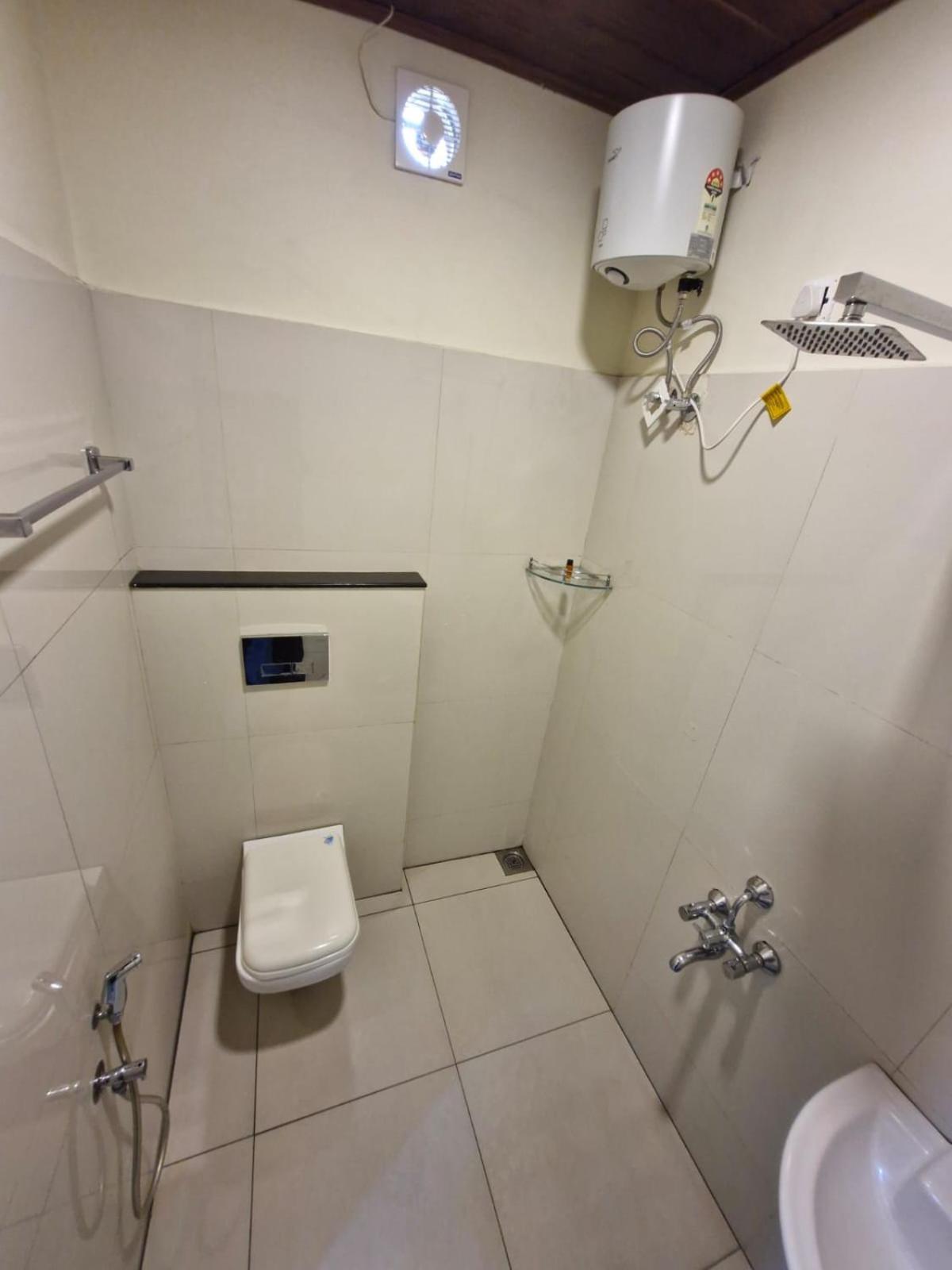 מלון Kochi Muziris Manor Residency מראה חיצוני תמונה